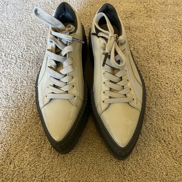 Fenty by Rihanna  size 8 - Picture 2 of 13